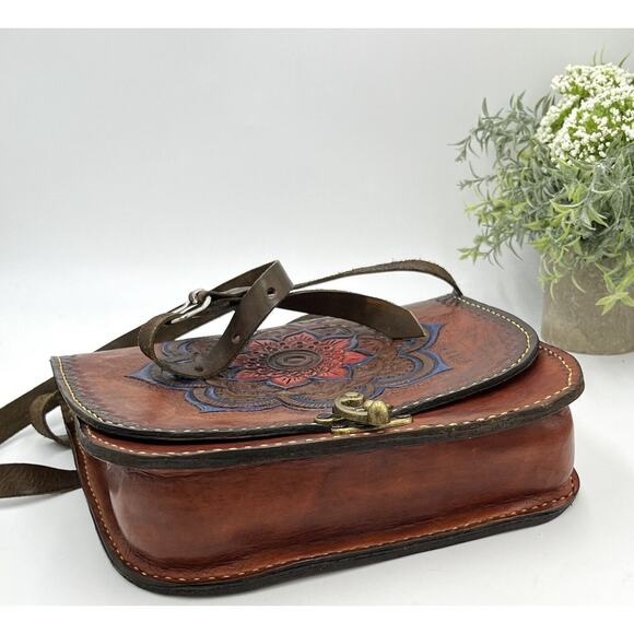 Tooled Brown Leather Mandala Vintage Saddle Boho Shoulder Bag Purse Y2k - Picture 11 of 16